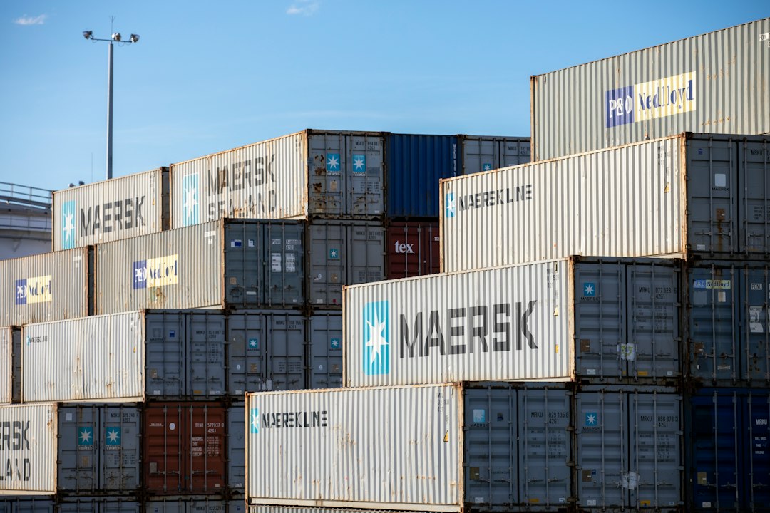 Will an asset GPS tracker inside metal containers report its location?