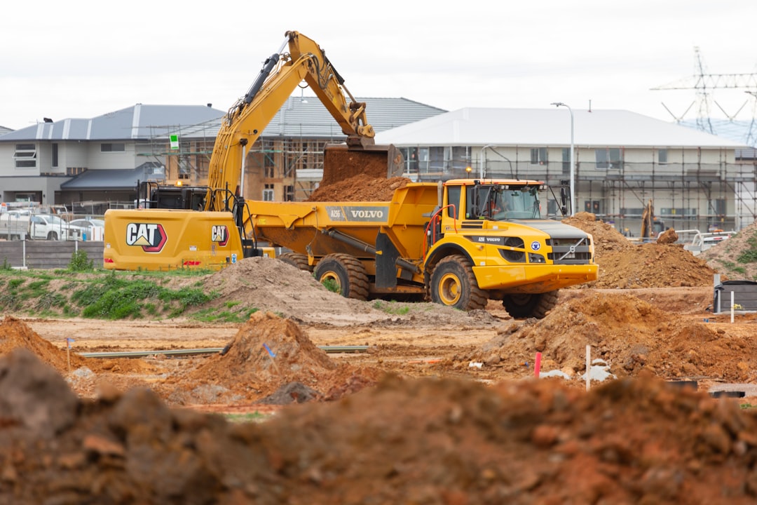 How to Choose an Excavator GPS Tracker for Australian Works Sites