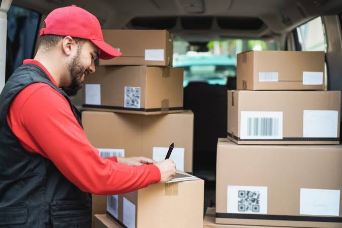 Delivery & Service Vehicle Tracking
